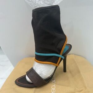 SERGIO ROSSI brown leather heel with a knitted ankle Sz 35